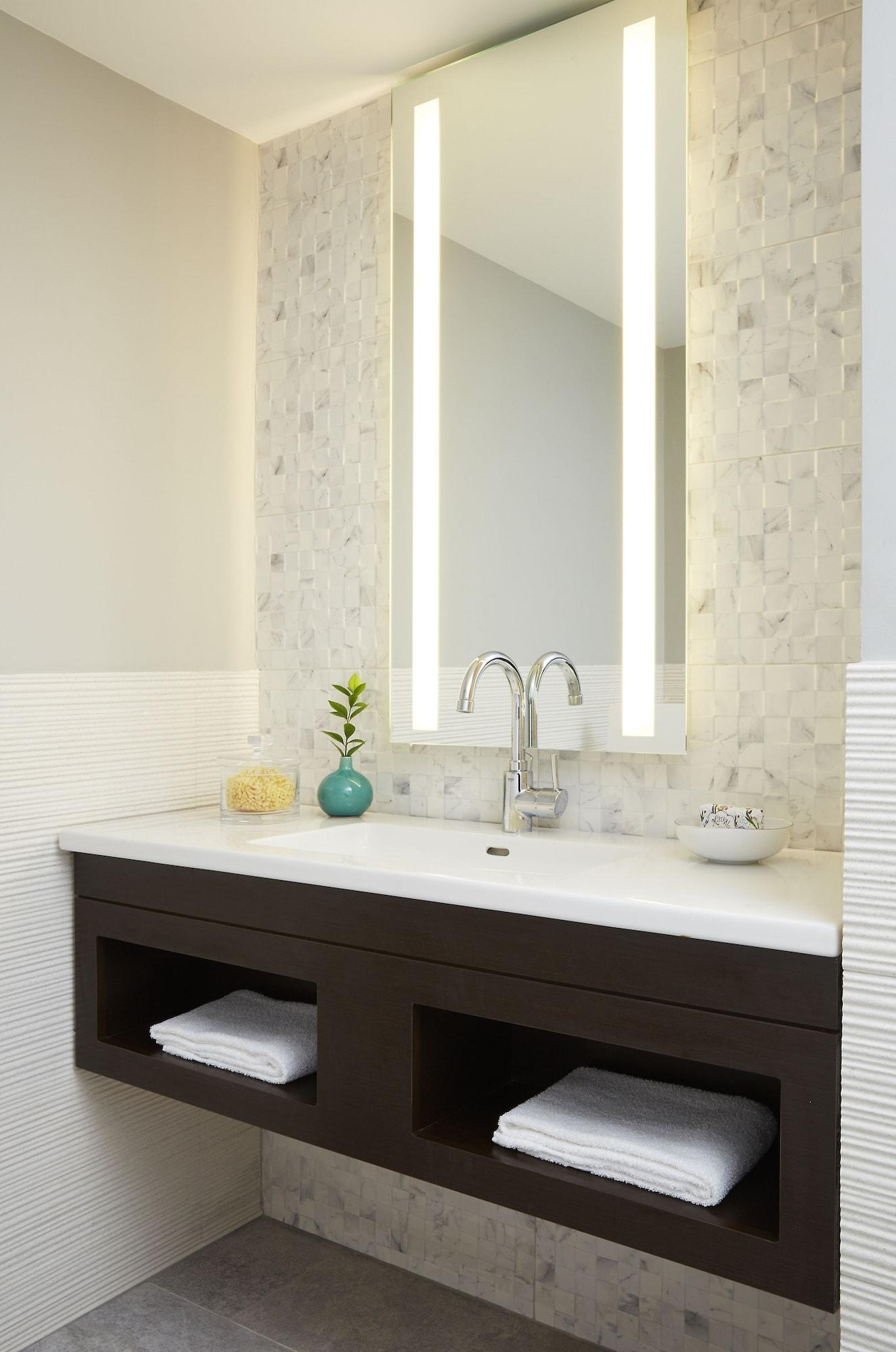 The Royal Regency 3*