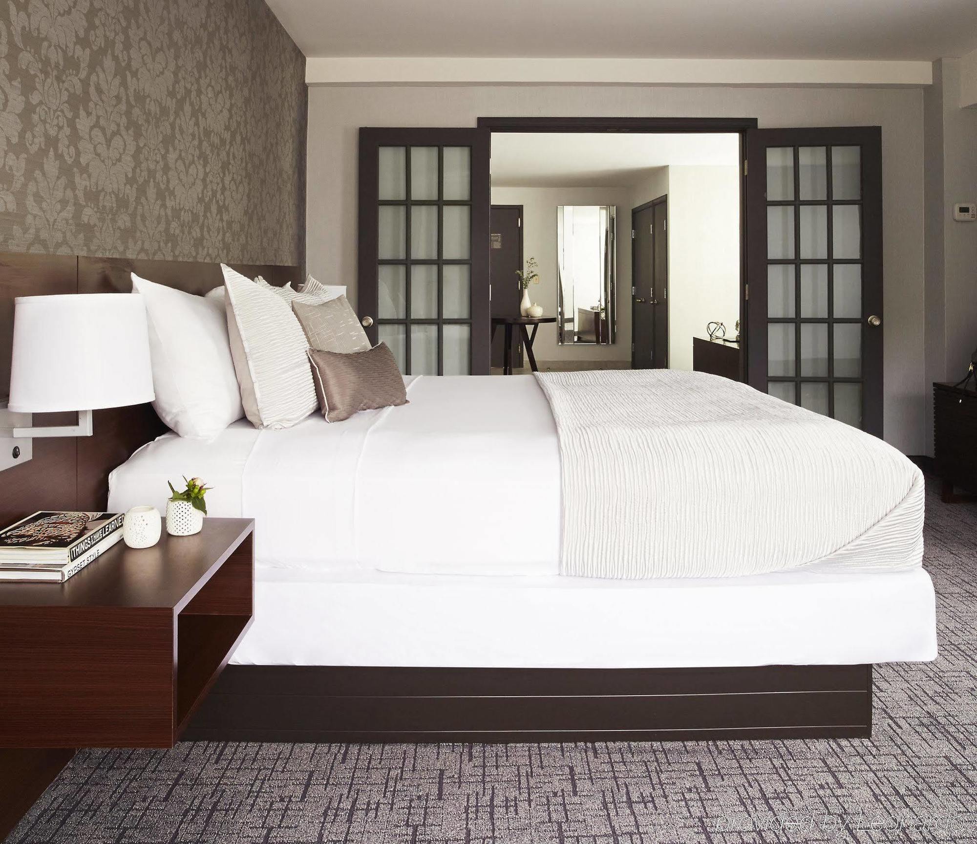 Hotel The Royal Regency Yonkers