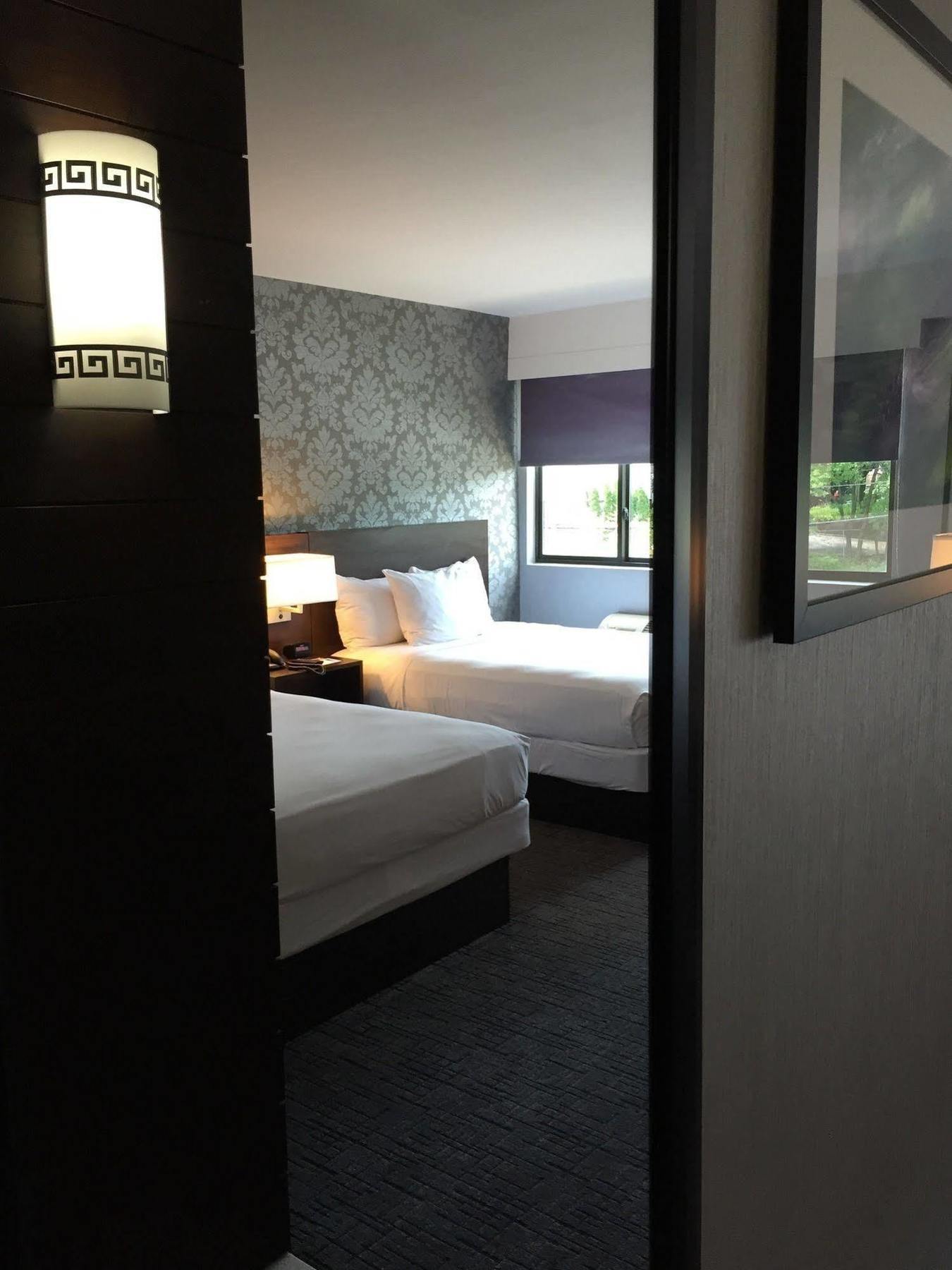 Hotel The Royal Regency Yonkers