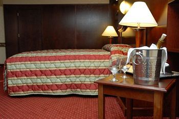 Hotel The Royal Regency Yonkers